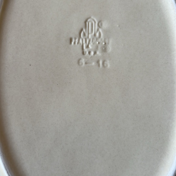 Pfaltzgraff Village serving platter in EUC. Vintage find. - Picture 5 of 5